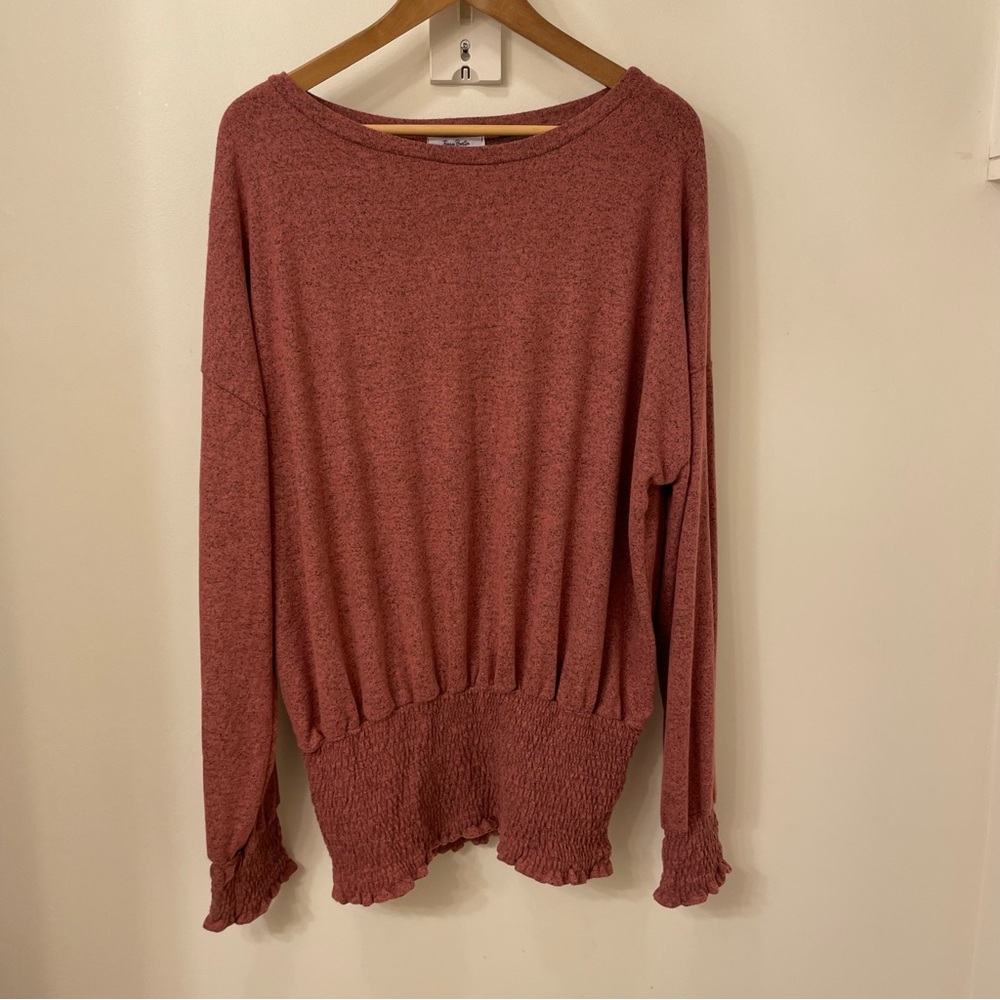 Jenny Boston Boutique NWT Women’s Plum Ruched Bottom And Sleeves XL Top